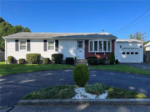 121 Lloyd Avenue Warwick RI 02889