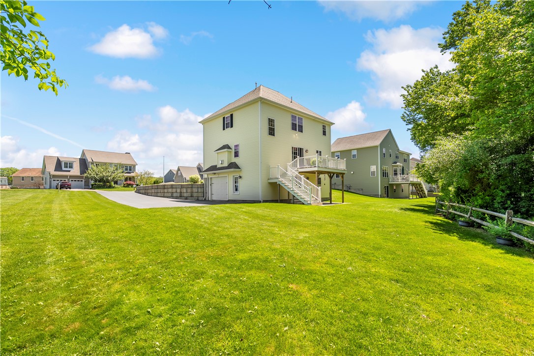 14 Evelyn Way