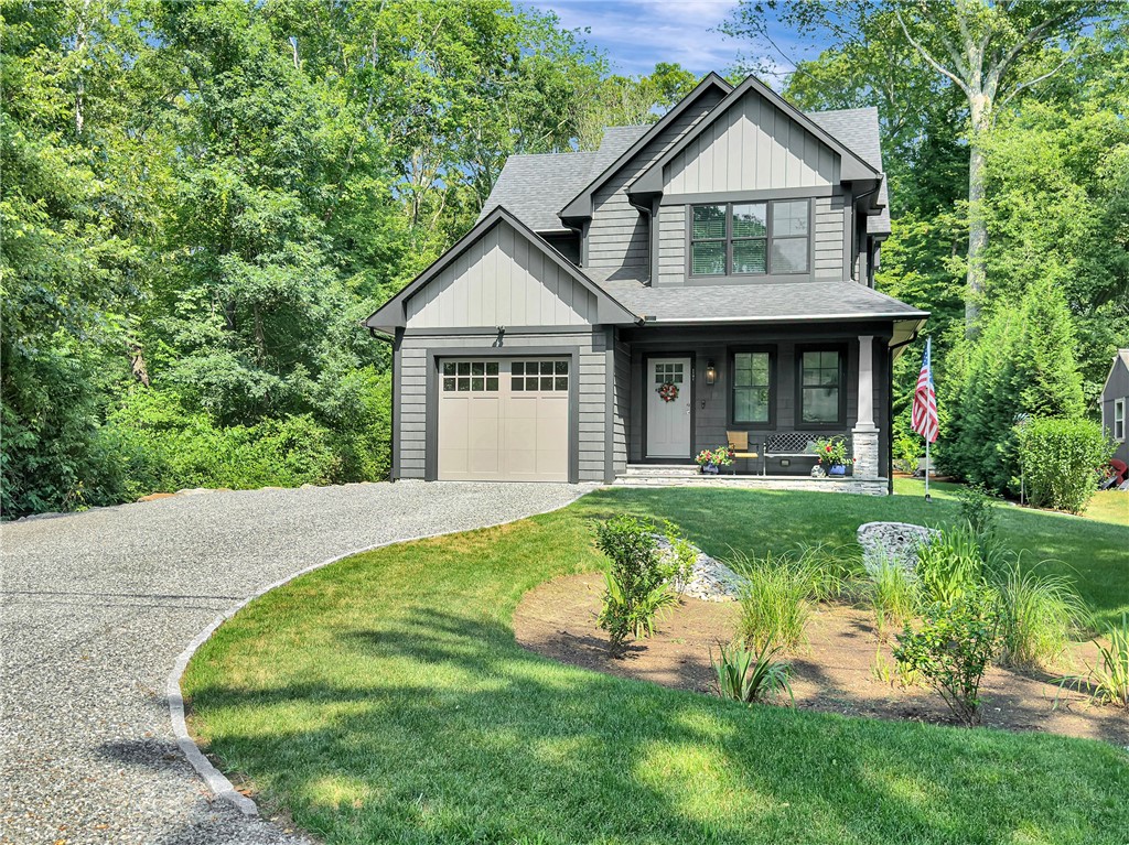 17 Red Feather Trail N