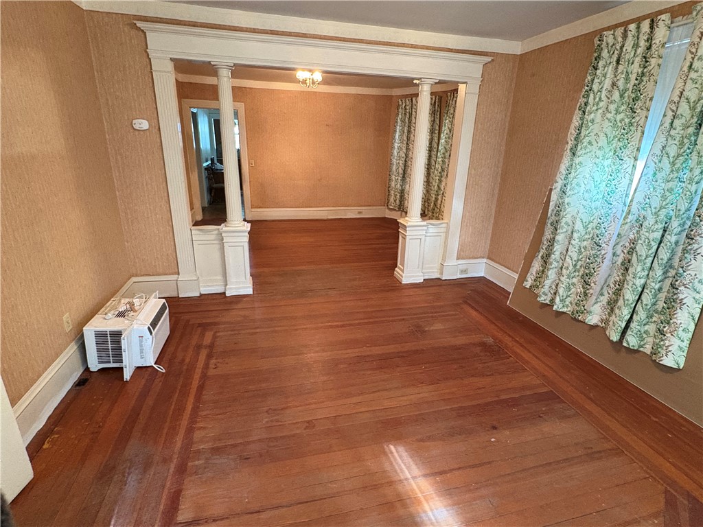 137 Rutherglen Avenue