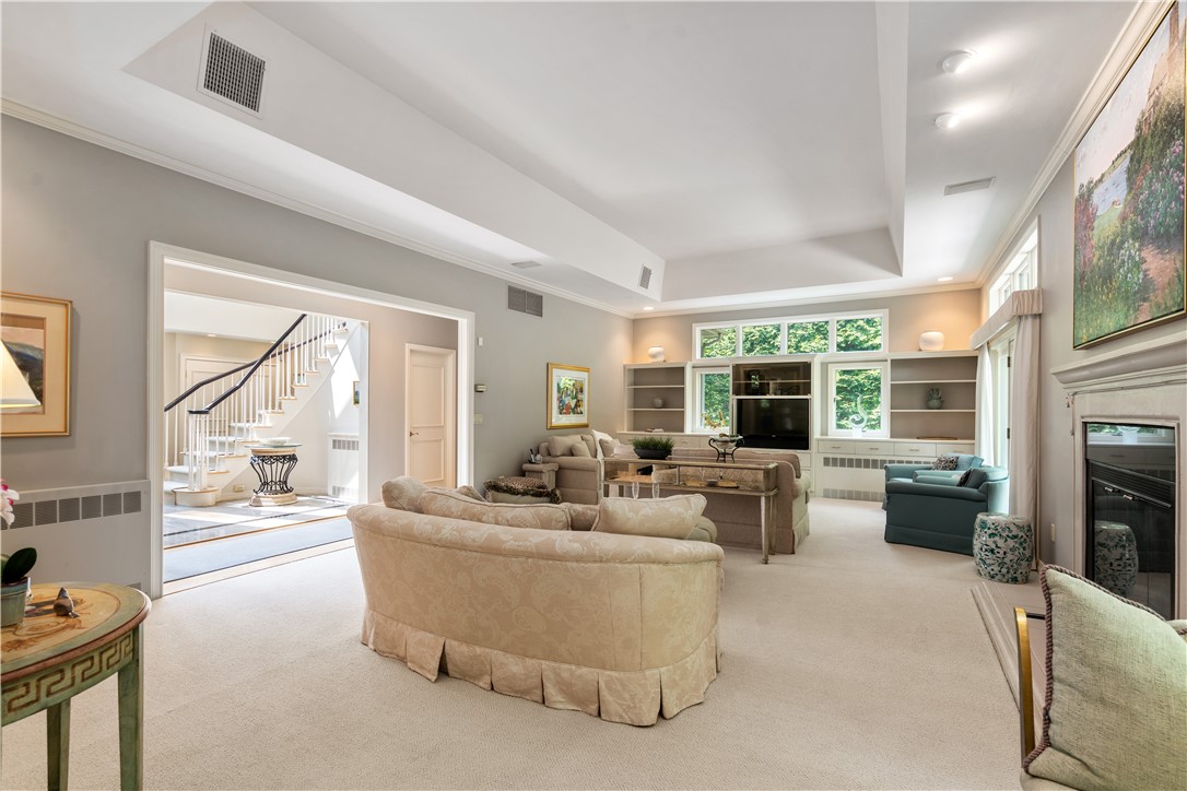7 Oak Tree Lane