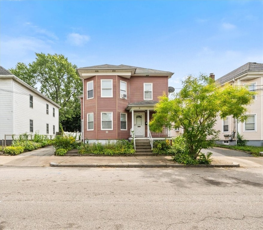 70 Warren Avenue