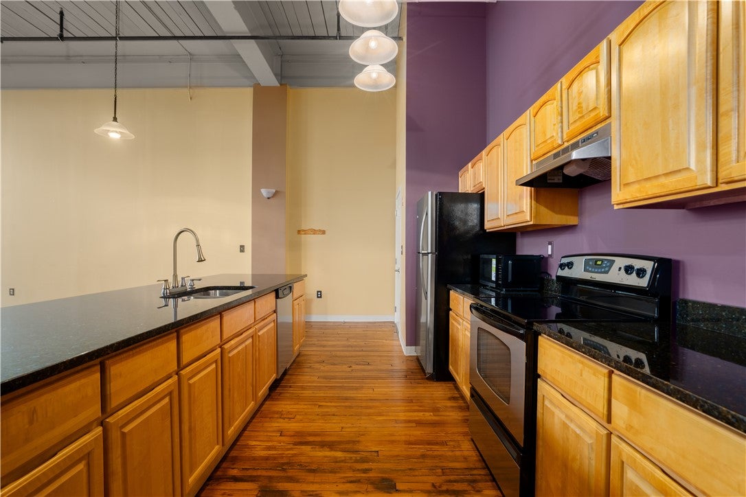 685 Social Street 204