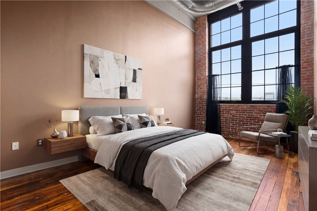 685 Social Street 204