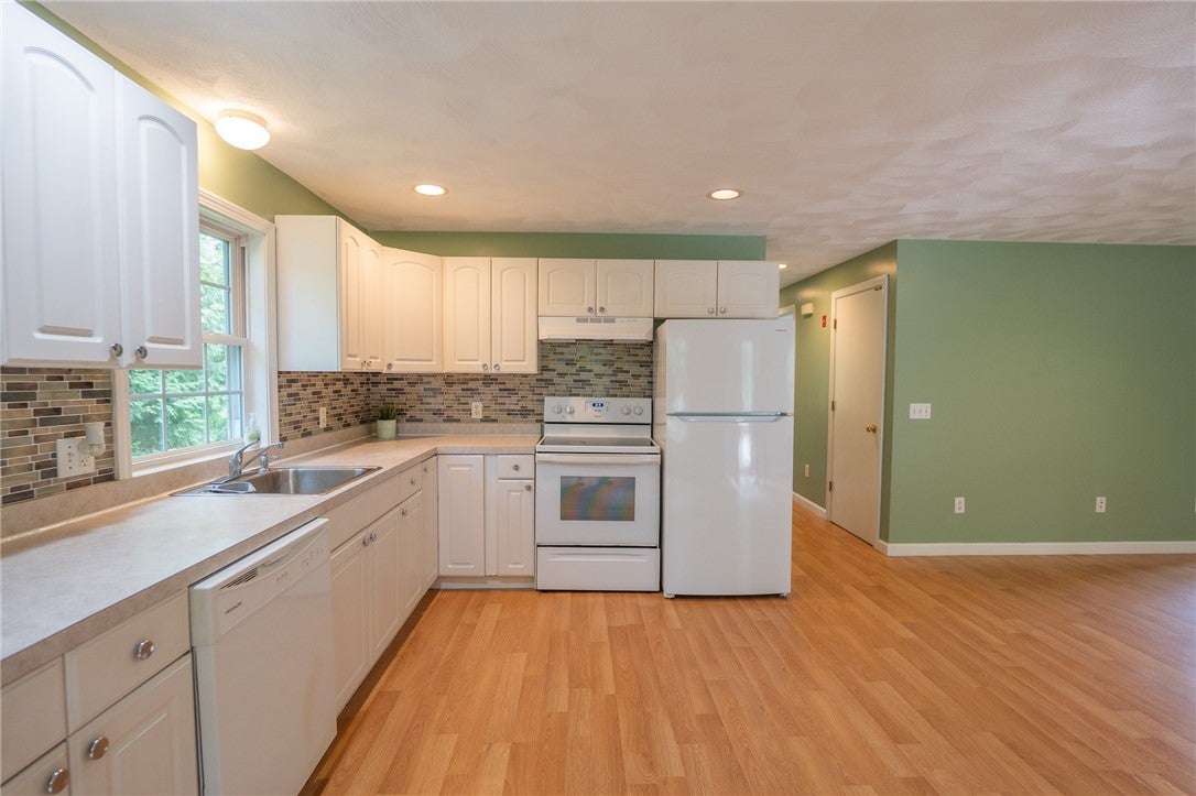 196 William Henry Road