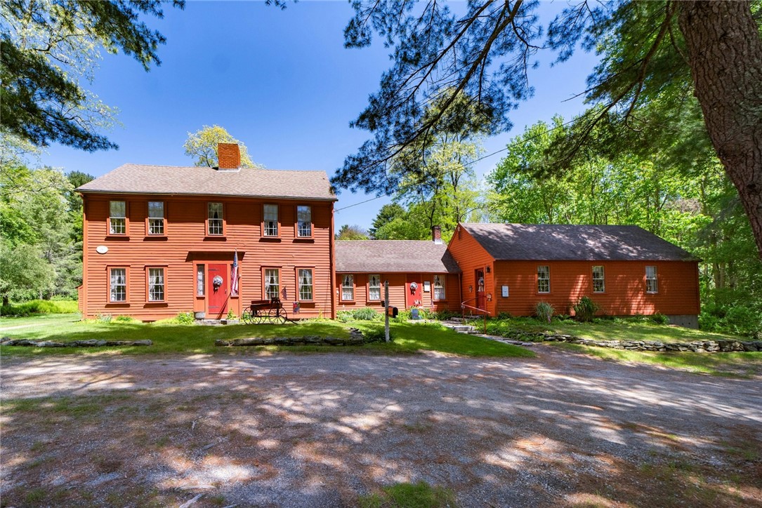 1503 Putnam Pike