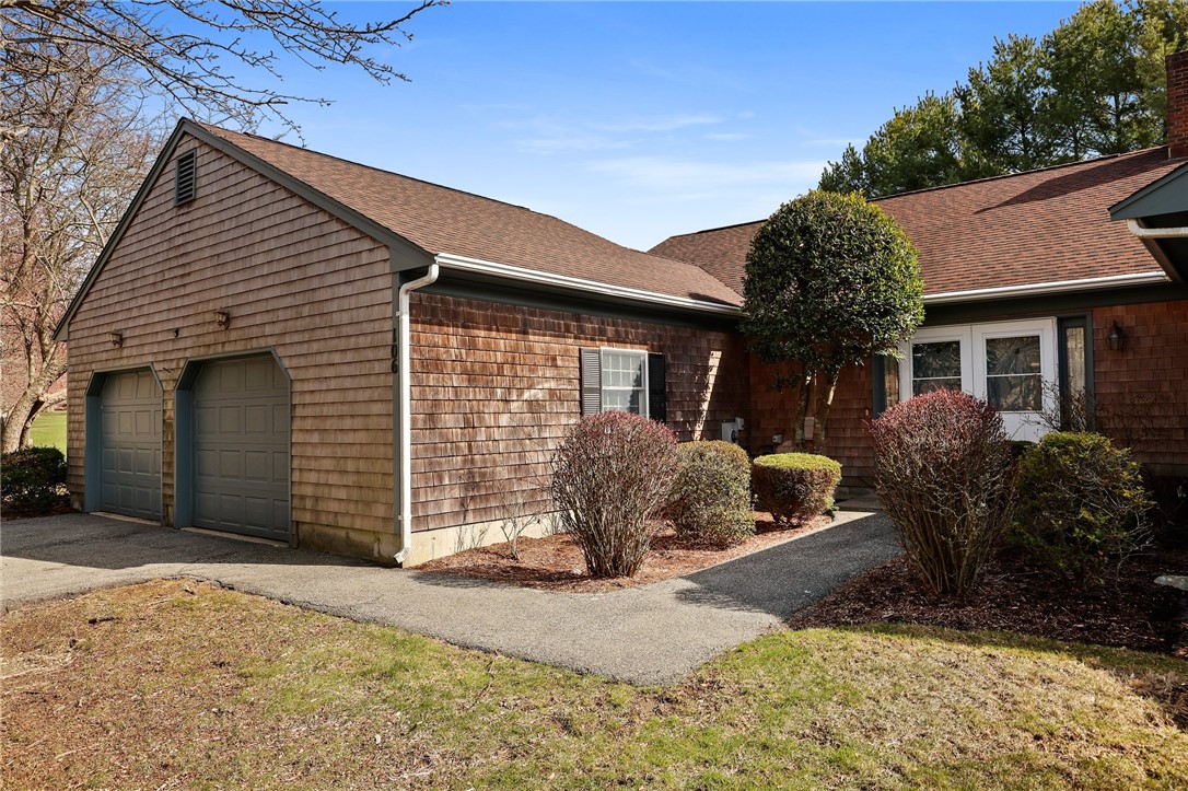 106 Oakland Farm Road