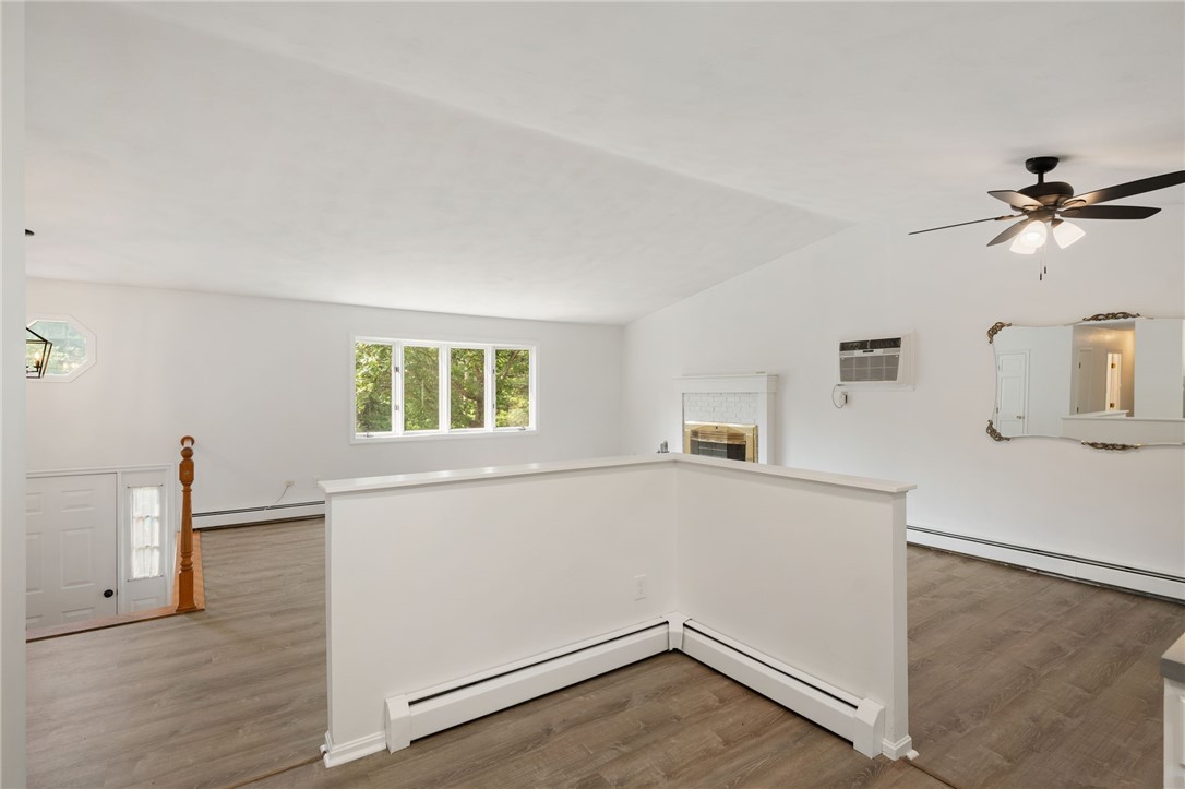 Johnston, Rhode Island 02919, United States, 4 Bedrooms Bedrooms, ,3 BathroomsBathrooms,Residential,Active,151324