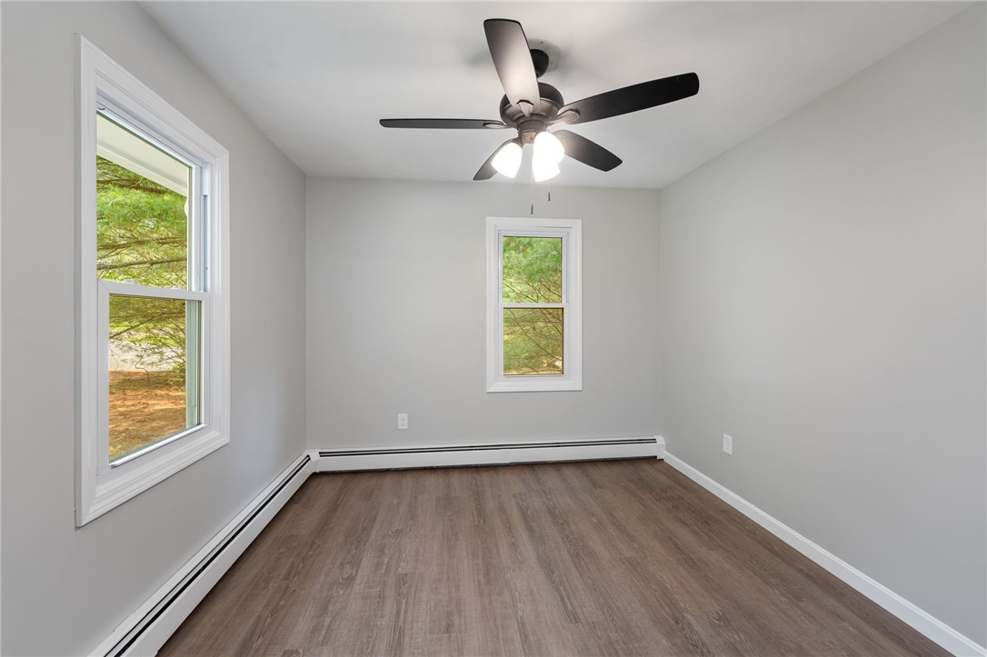 Johnston, Rhode Island 02919, United States, 4 Bedrooms Bedrooms, ,3 BathroomsBathrooms,Residential,Active,151324