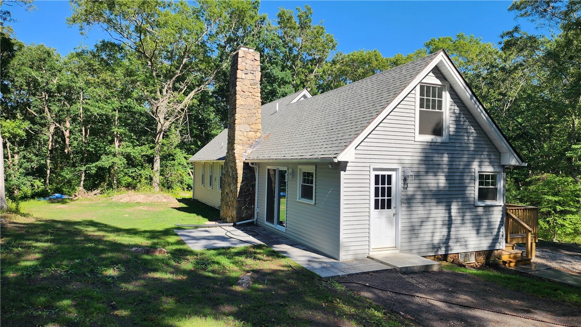 943 Wordens Pond Road B