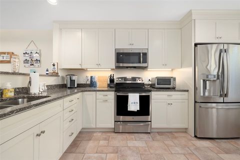 6 Pendleton Place Narragansett RI 02882