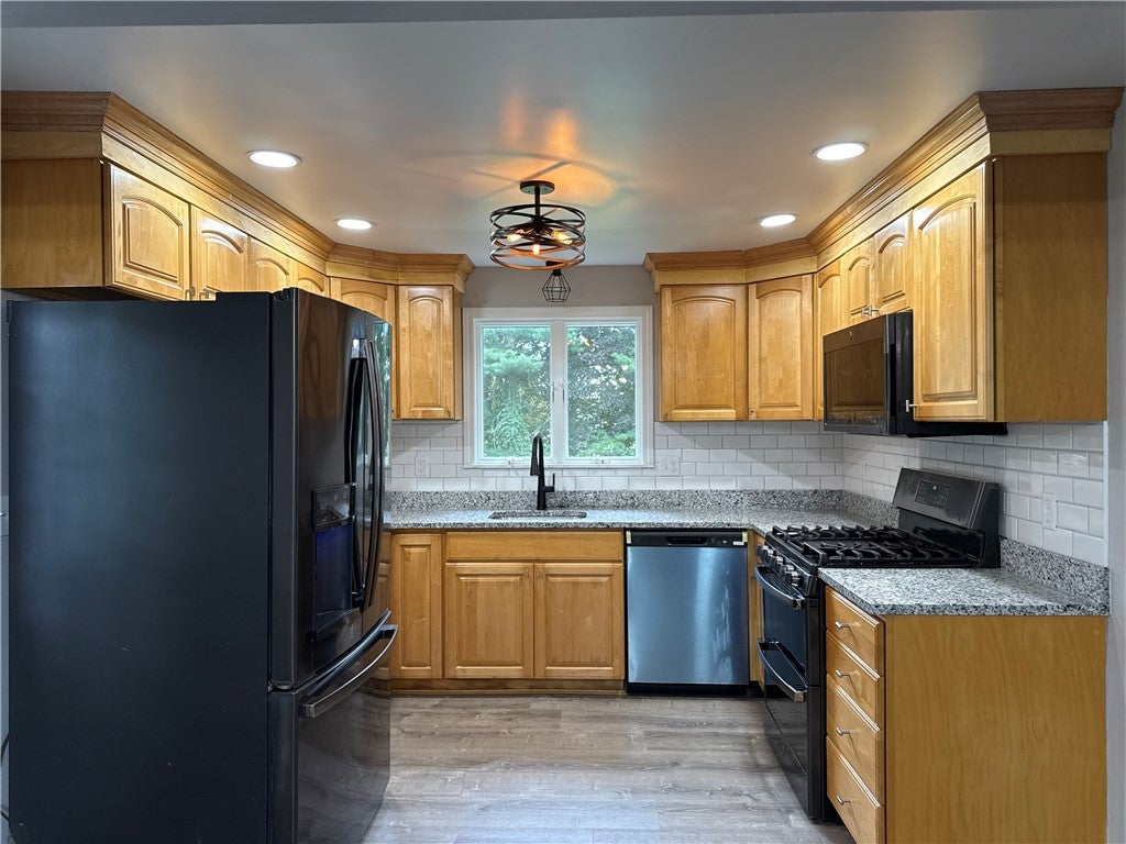 15 Baneberry Drive