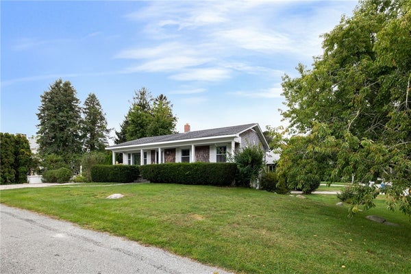 55 BAYVIEW RD, CHARLESTOWN, RI 02813 - Image 9e9c9b3d77097d8400fdb93e2cde4efc/2038354481