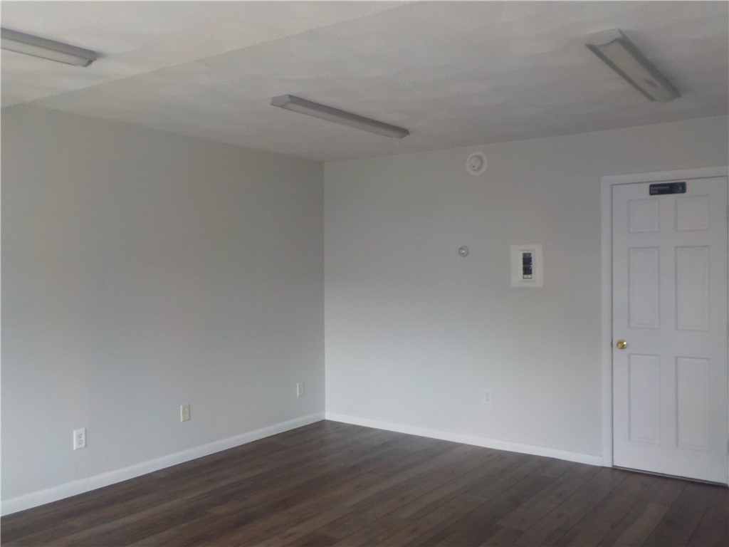 1087 Park Avenue