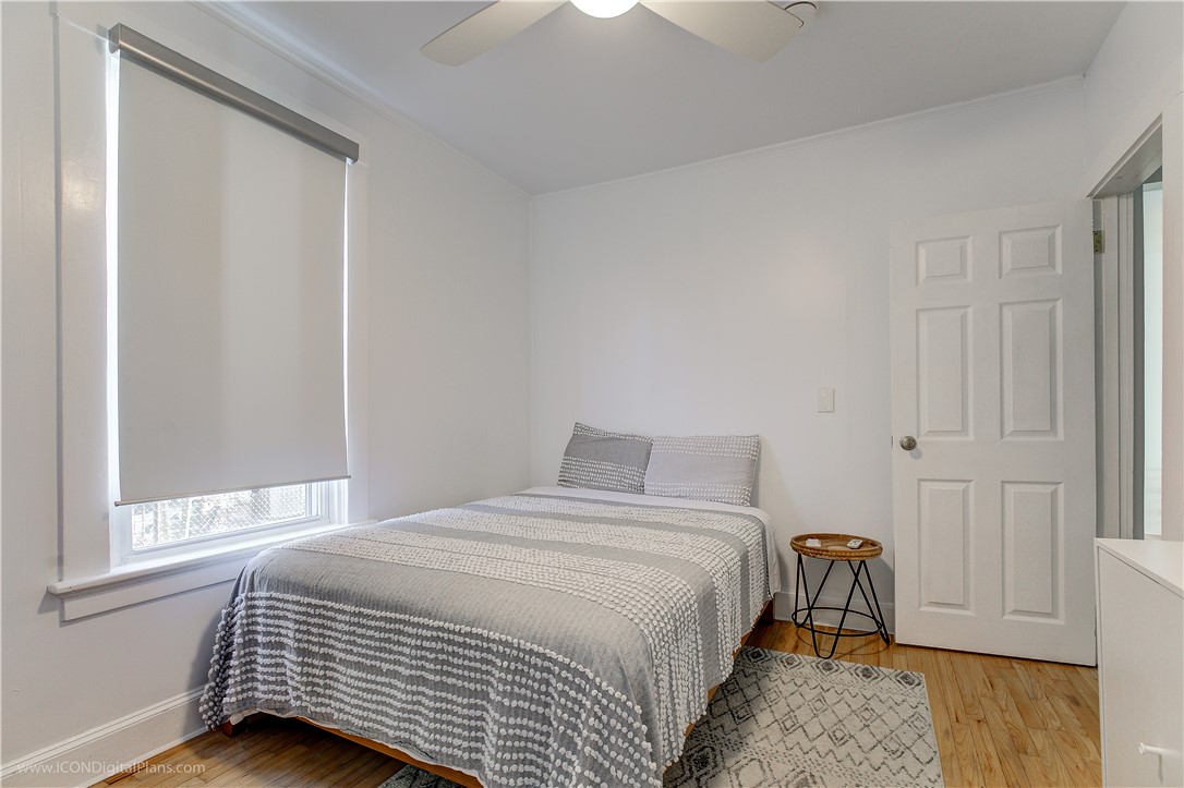 Newport, Rhode Island 02840, United States, 3 Bedrooms Bedrooms, ,2 BathroomsBathrooms,Residential,Pending,82088