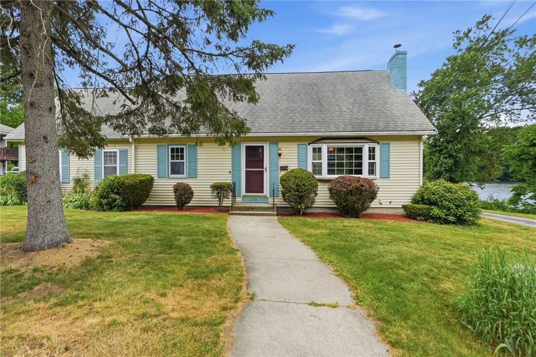 128 Grandview Avenue