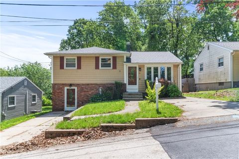 31 Hornbine Street Cranston RI 02910