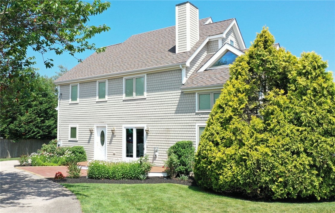 20 Roxbury Road