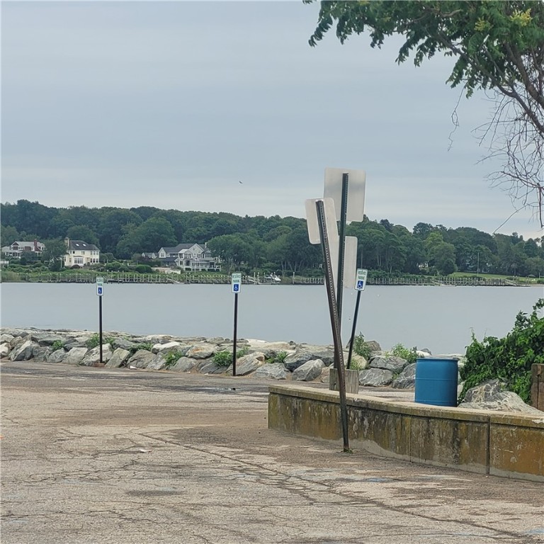804 Oakland Beach Avenue