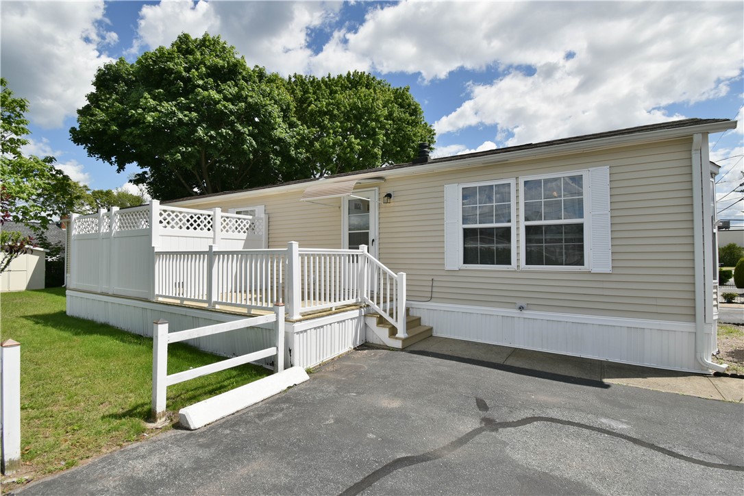 40 Lowell Avenue