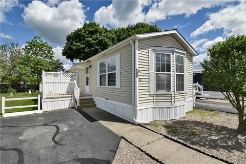 40 Lowell Avenue Pawtucket RI 02861