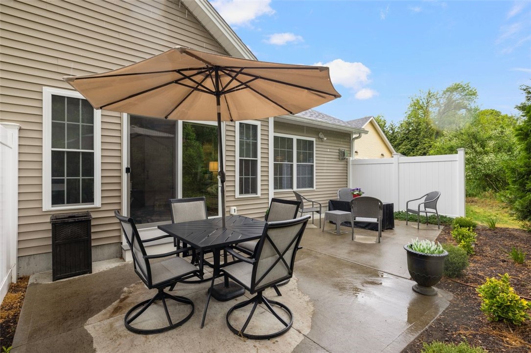 22 River's Edge Drive