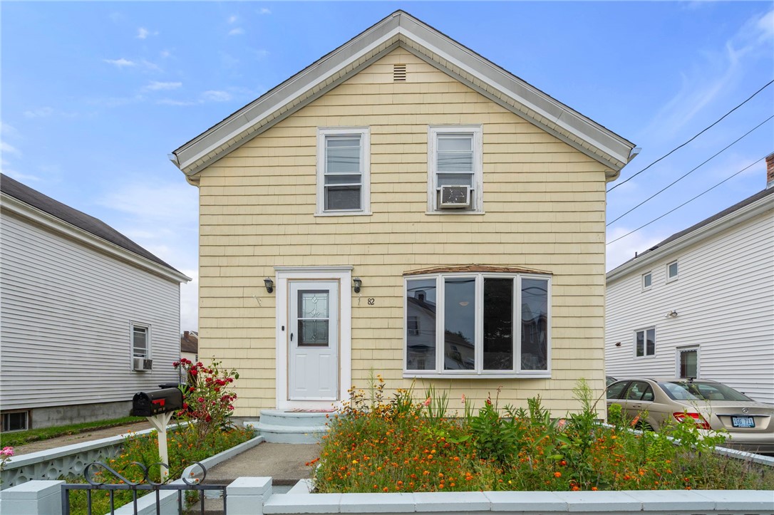 82 Ivy Street