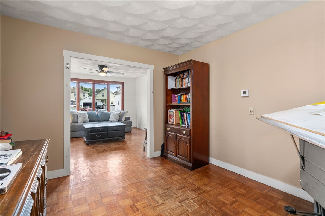 82 Ivy Street