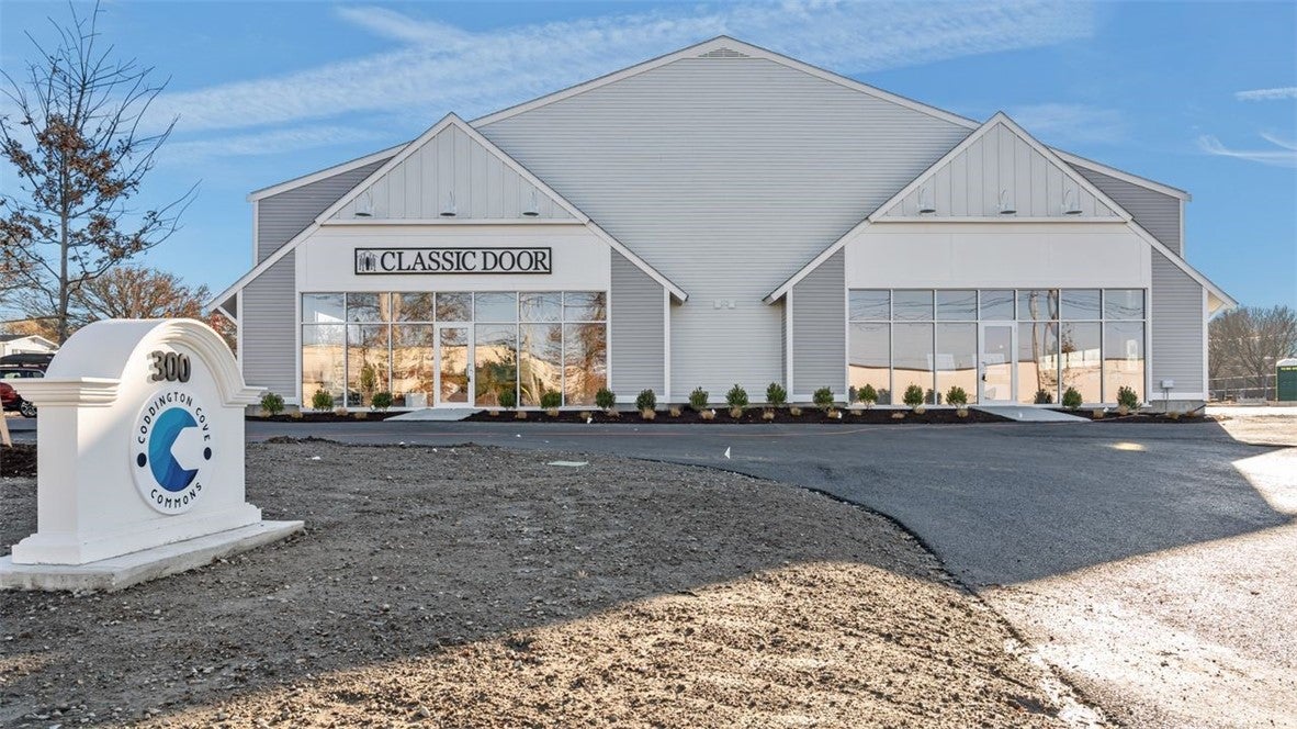 300 Coddington Highway 208