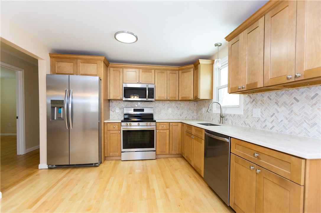 405 Cooper Hill Road