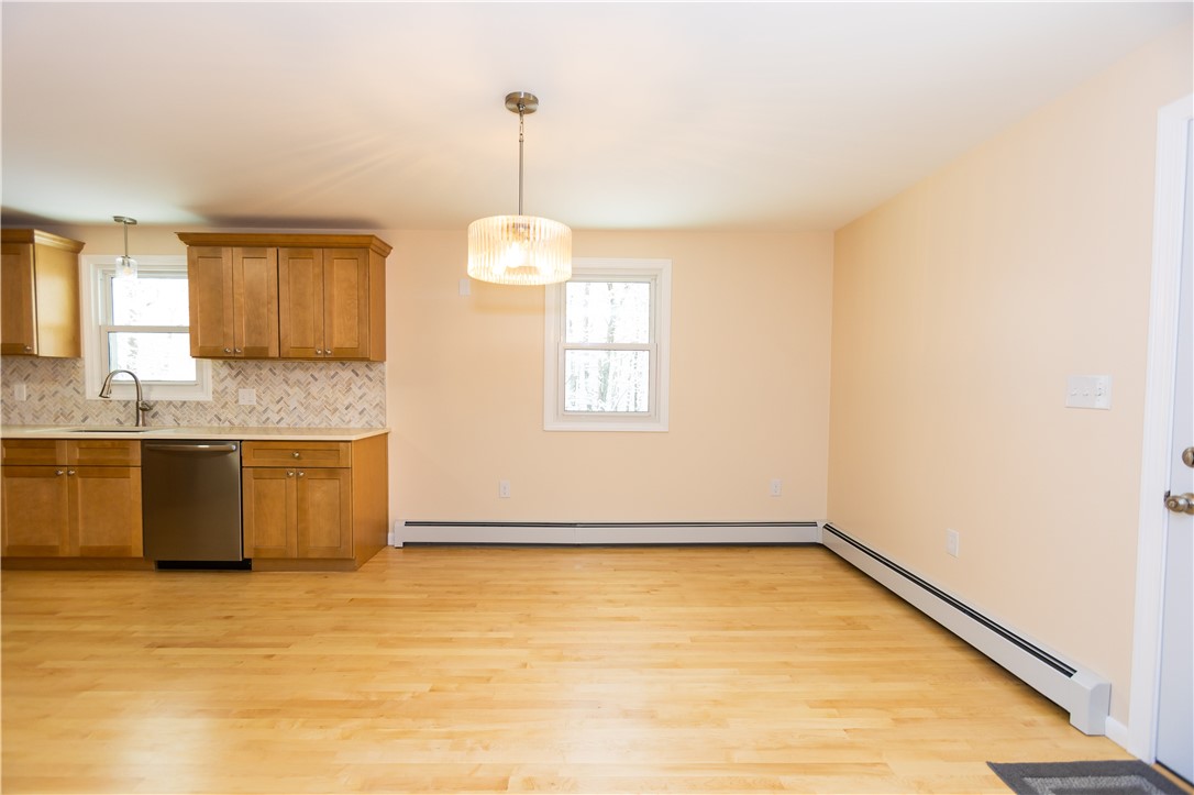 405 Cooper Hill Road