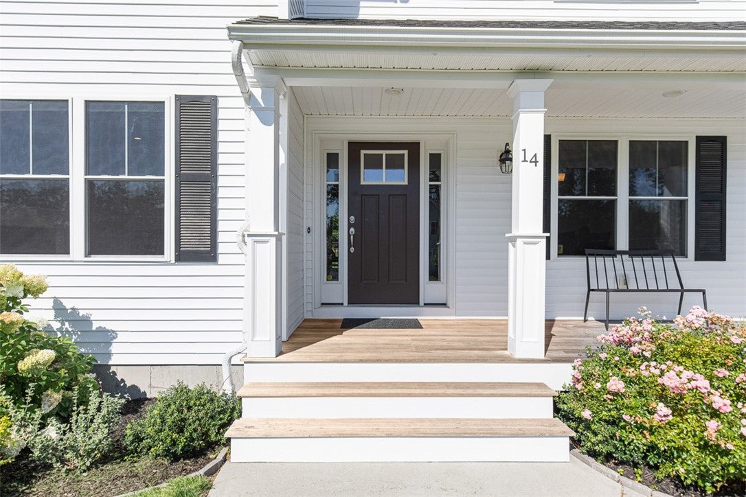 14 Minglewood Drive