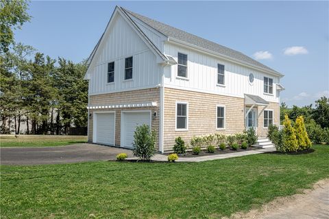 10 Mount Hope Avenue Portsmouth RI 02871