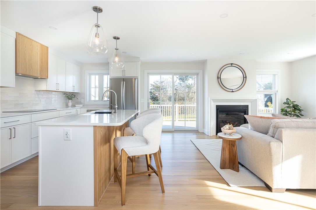 10 Mount Hope Avenue