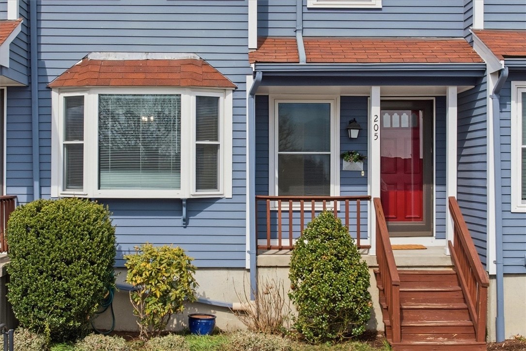 200 Heroux Boulevard 205