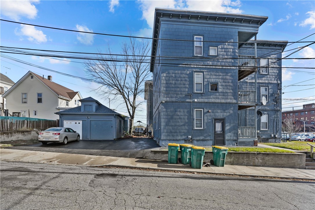 120 Cass Avenue