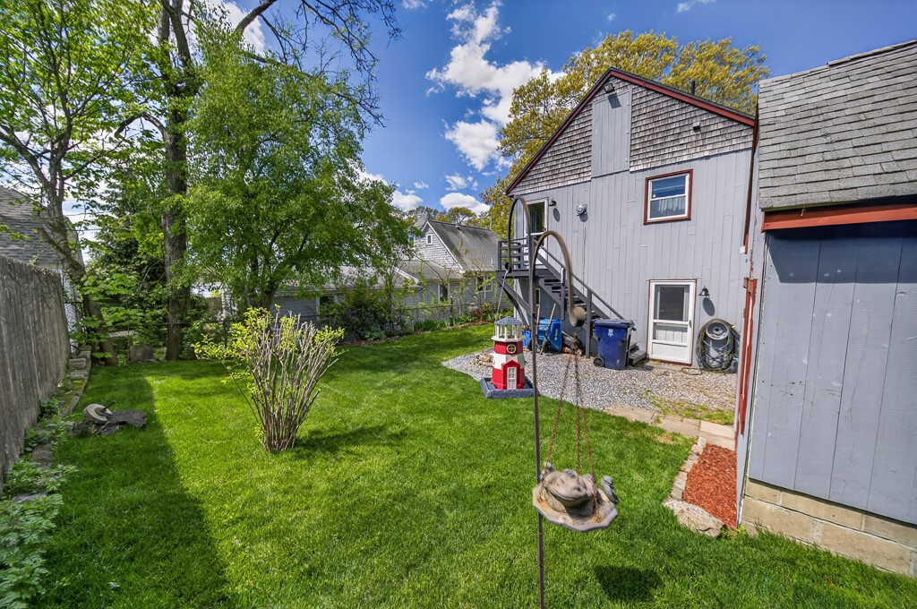 11 Johnson Avenue