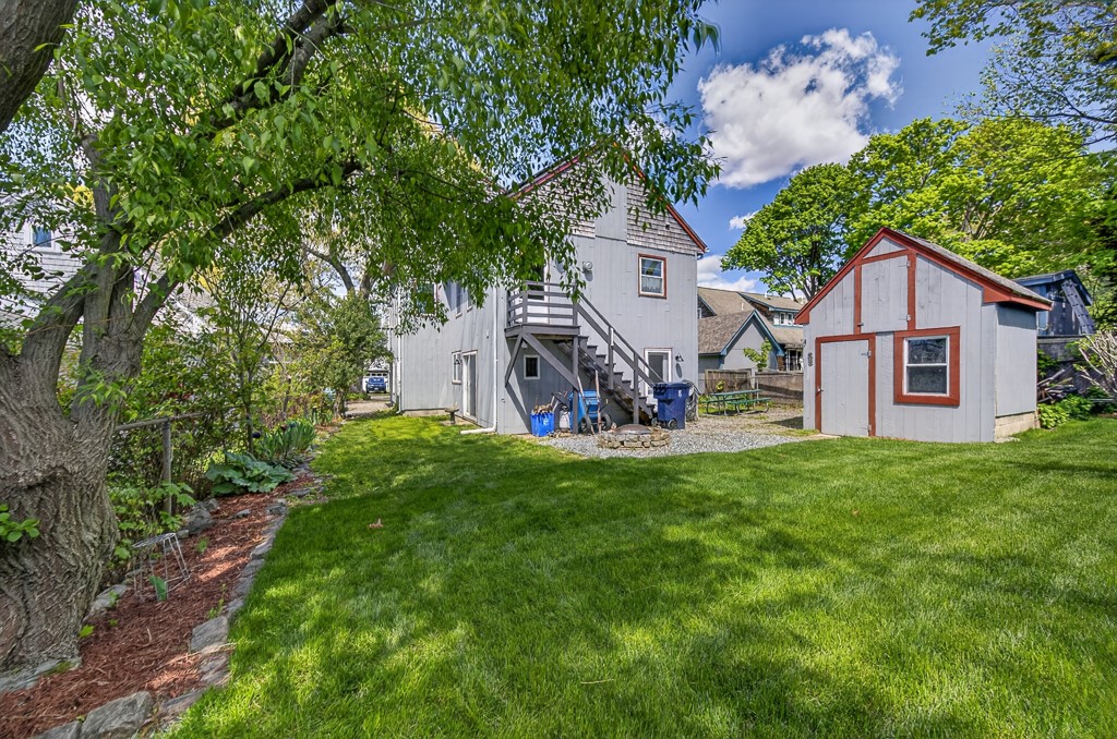 11 Johnson Avenue