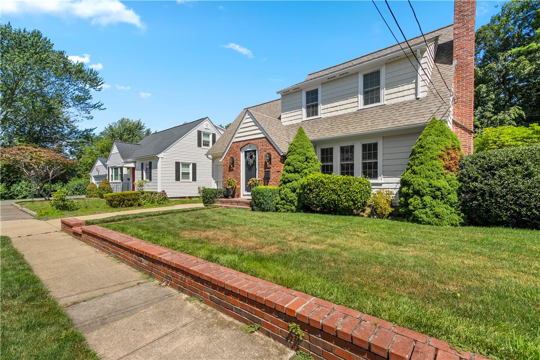 43 Dartmouth Avenue