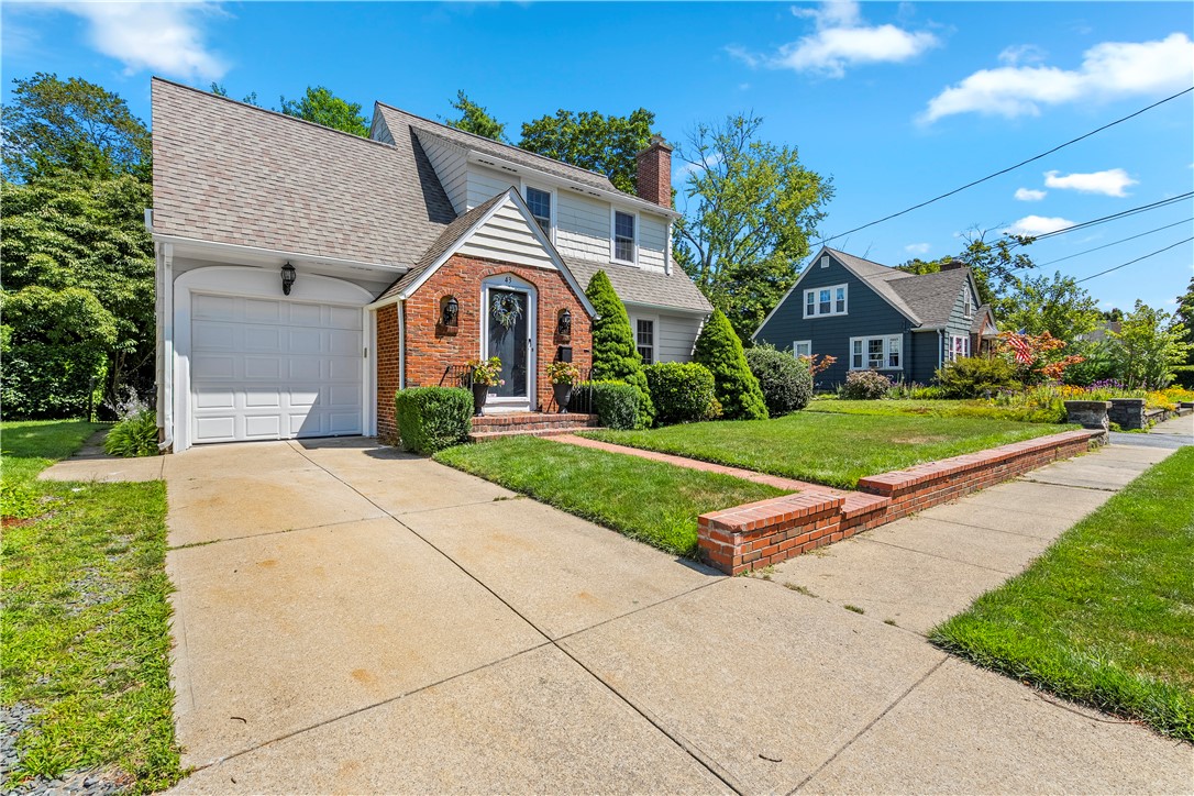 43 Dartmouth Avenue