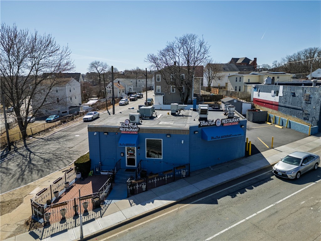 25 Pawtucket Avenue