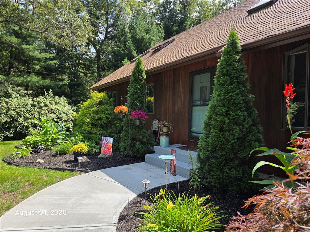 1184 Fish Hill Road