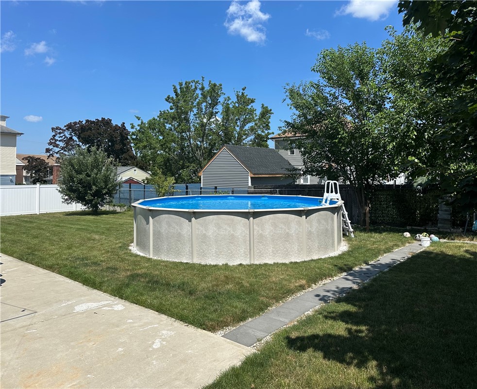 99 Lookout Avenue