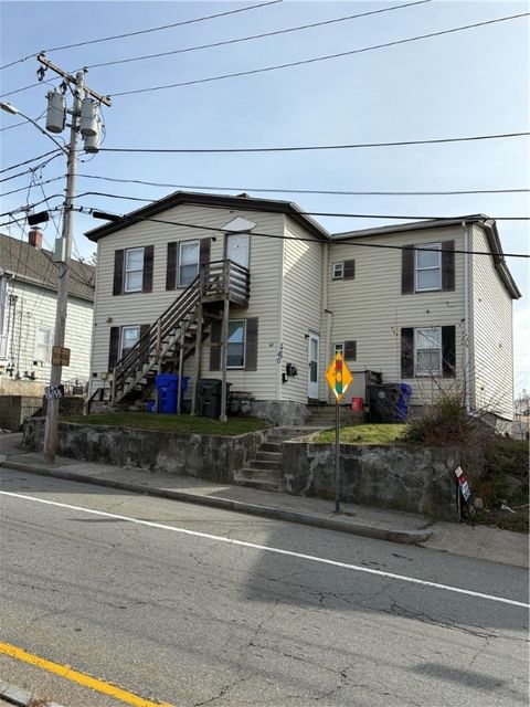 40 Roberts Street West Warwick RI 02893