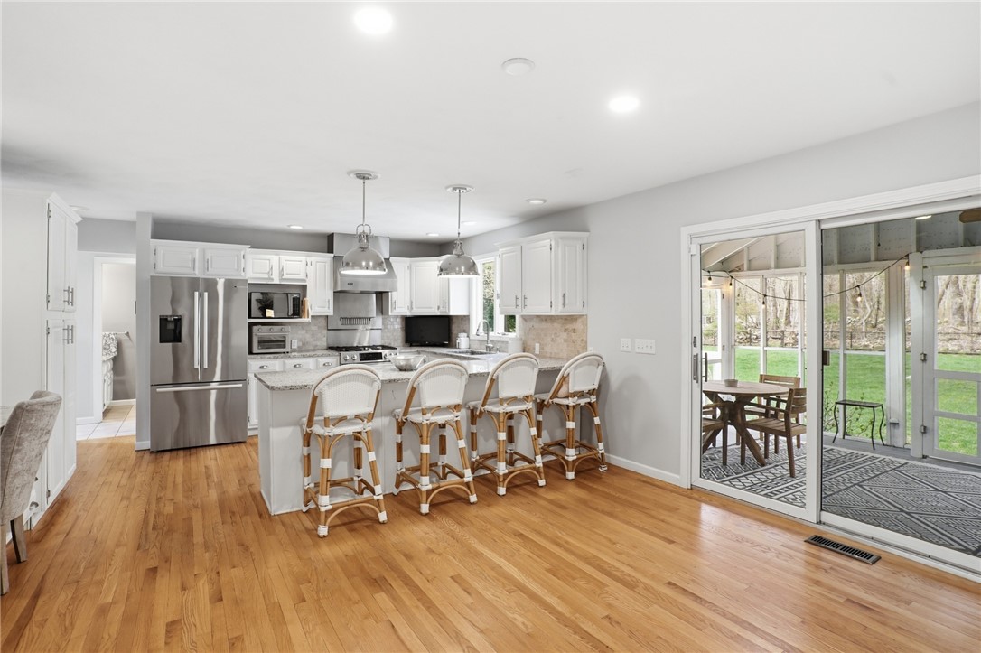 355 Larchwood Drive