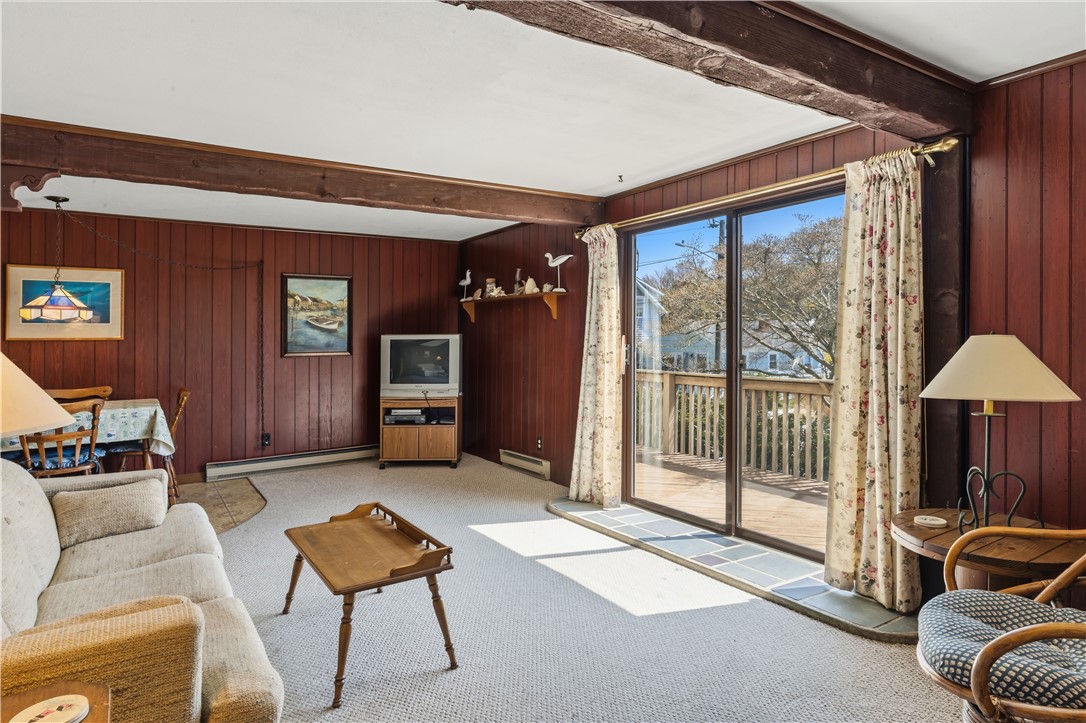 25 Westside Road