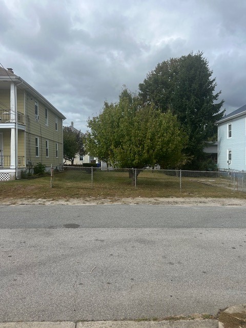 18 New Haven Avenue