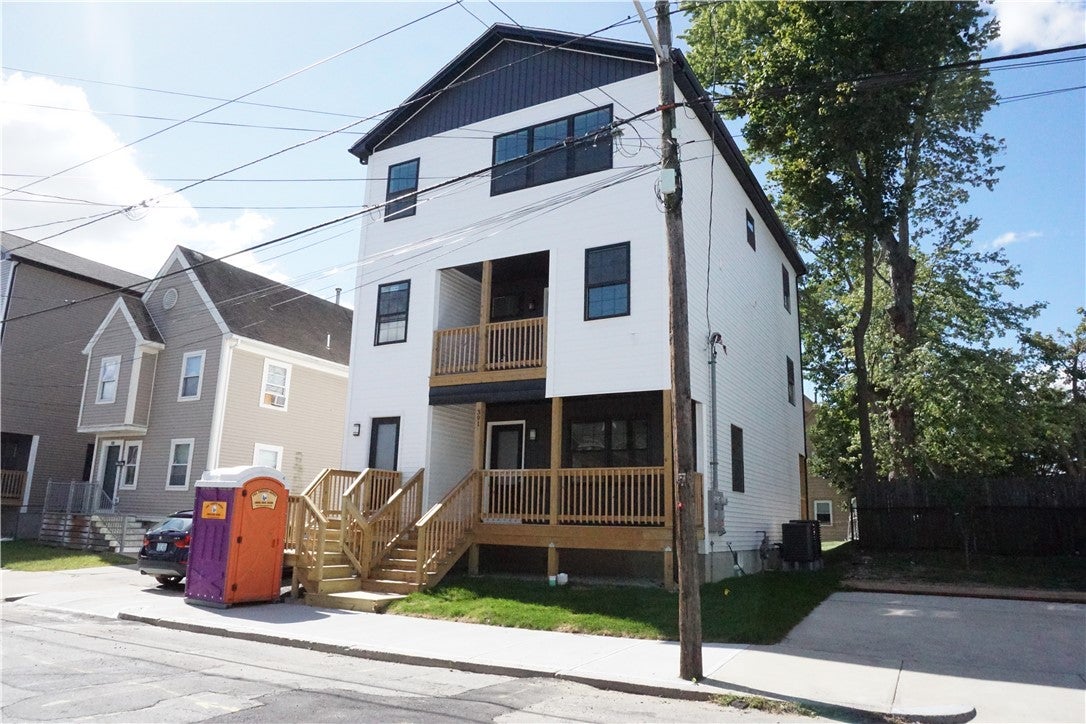 391 Cahill Street
