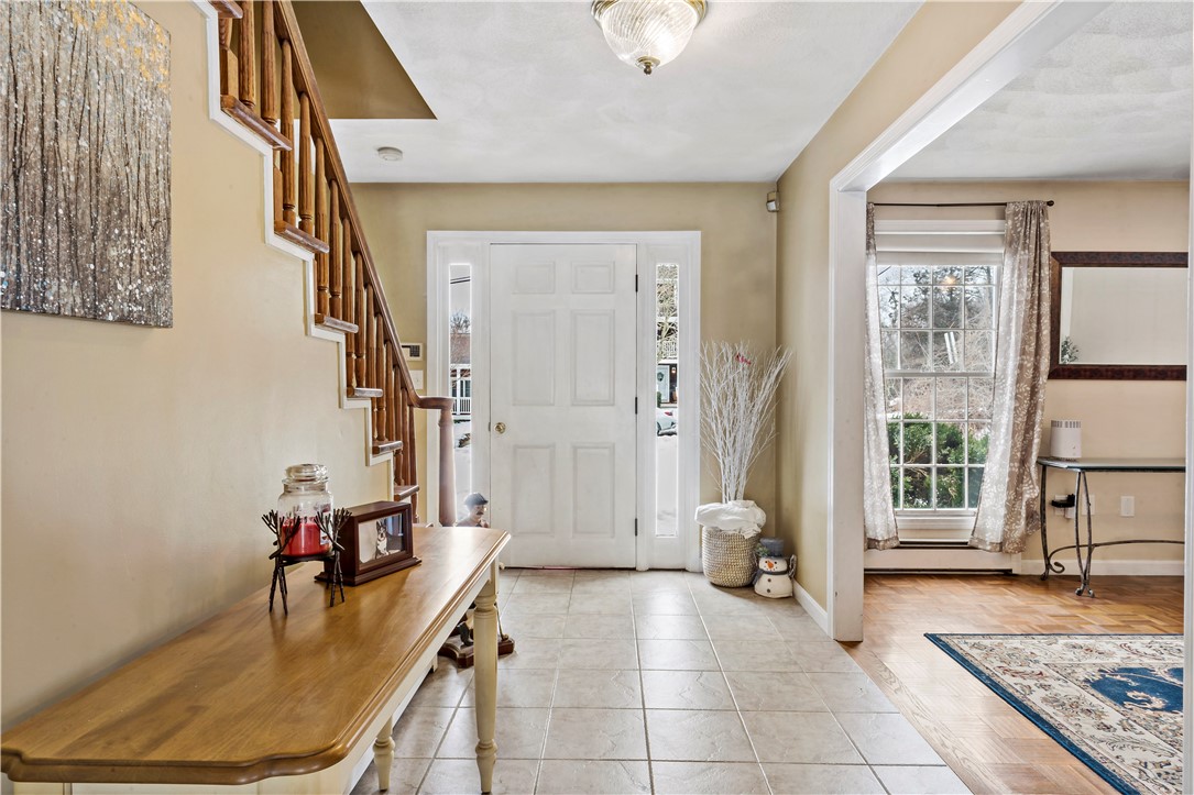 32 Starr Drive W