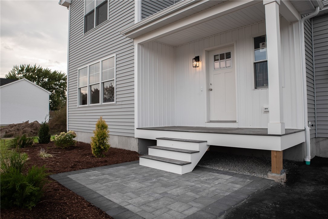 5 Recess Lane